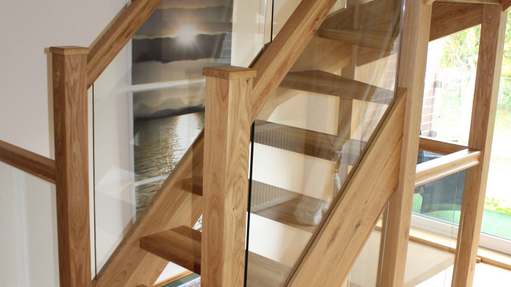 Open riser oak staircase